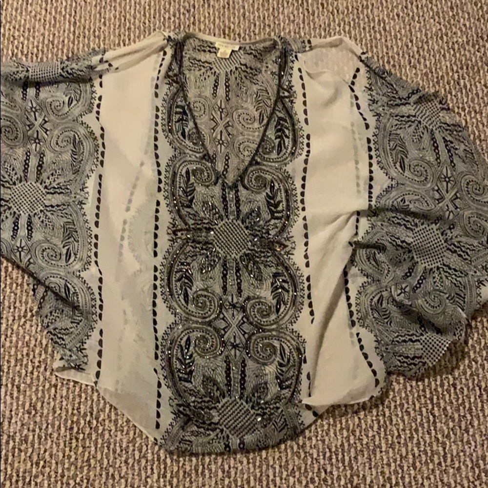 Arden b cold shoulder blouse